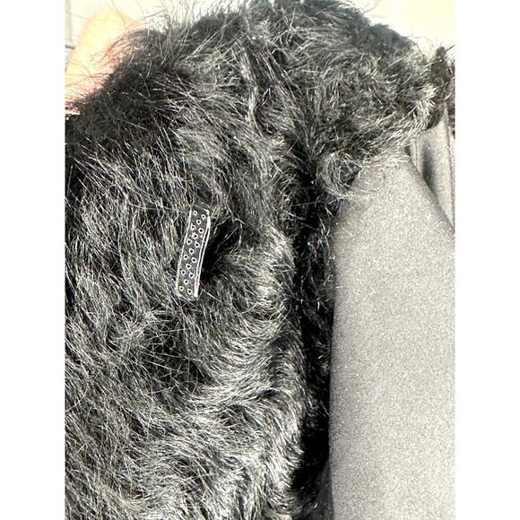 Black Sheep Skin V-Neck Tie Waist Short Jacket Size 42 US S - Picture 6 of 9